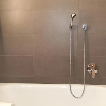 Modern Appartament דירה